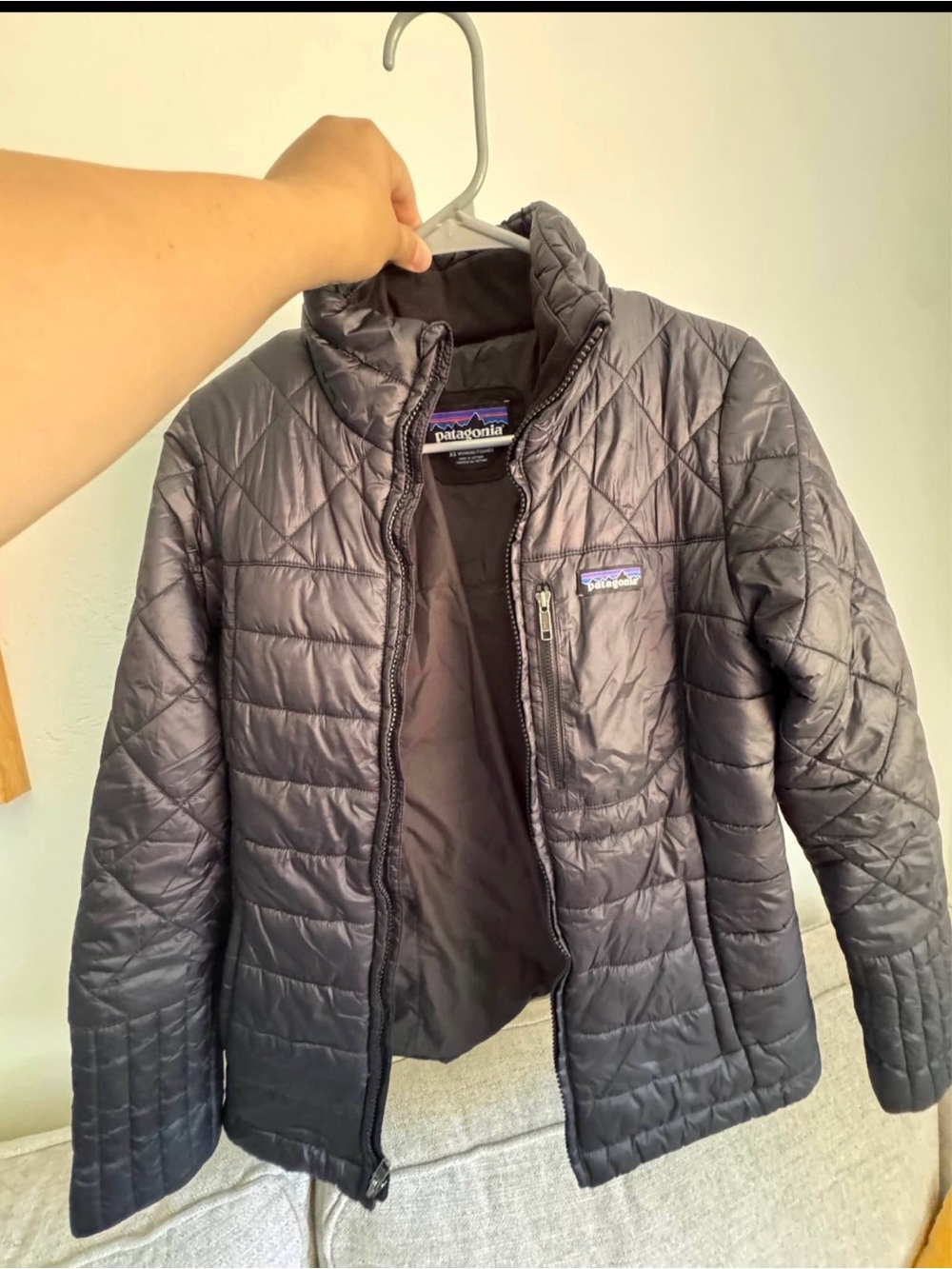 Patagonia Women's Quilted Puffer Jacket - Charcoal